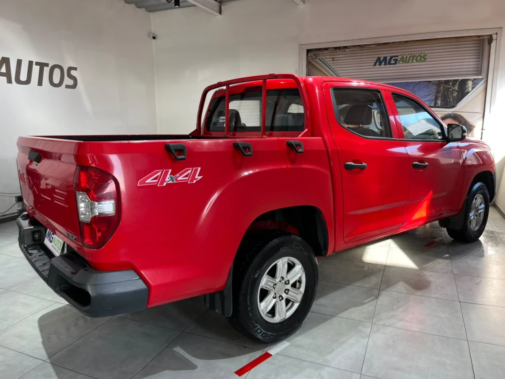 imagen 0 de vehiculo con id 2210